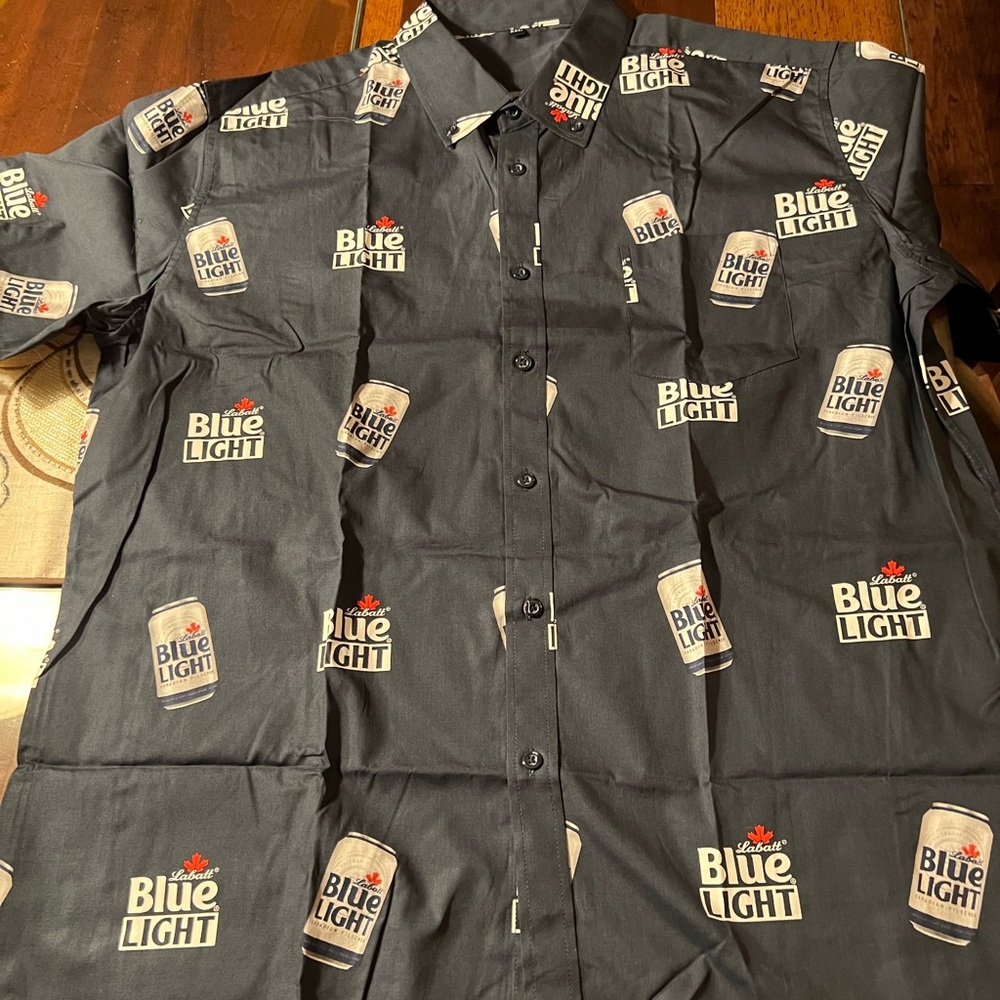 Labatt Blue Button-Up Shirt XXL Brand New